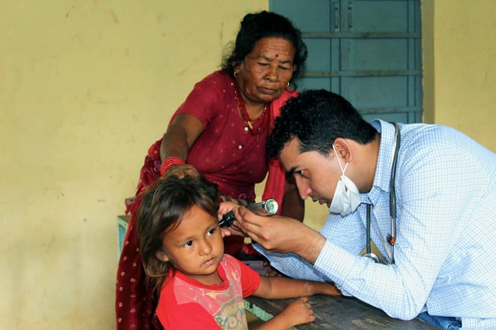 MEDICAL CAMP_MOUNTAIN HEART NEPAL - Chance for Nepal