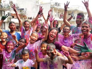HOLI MAIN Small
